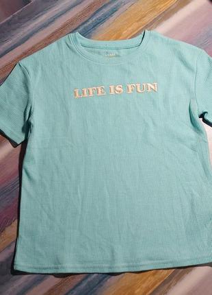 Футболка 8 років