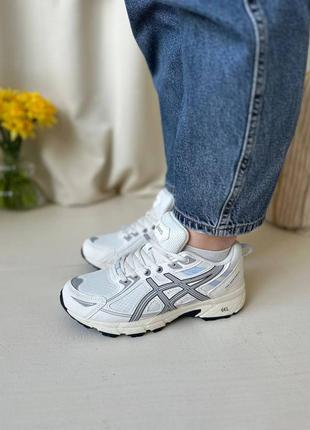 Жіночі кросівки бежеві з сірим asics gel-venture 6 beige grey