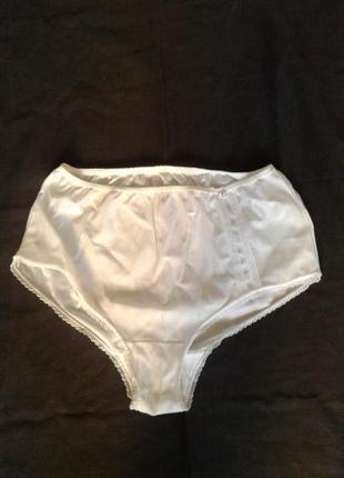 Напівпрозорі нейлонові білі жіночі трусики з вузьким мереживом батал made in great britain