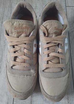 Кроссовки фирмы "saucony".