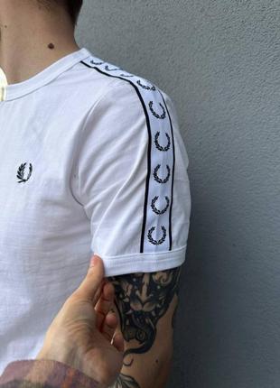 Футболки fred perry на лампасах4 фото