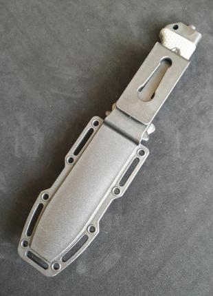 Надежный тактический нож с кресалом и компасом. качественный боевой армейский ножик.