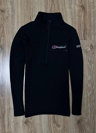Кофта від фірми berghaus