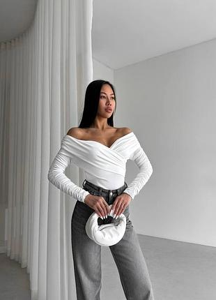 Боді з відкритими плечами5 фото