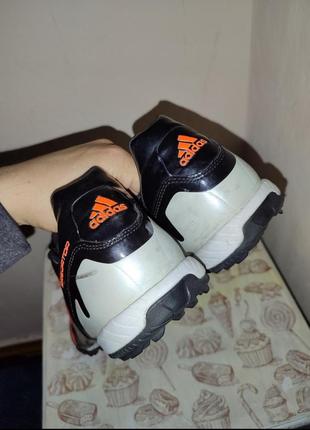 Бампи сороконіжки adidas predator absolado tf 
45/29см3 фото