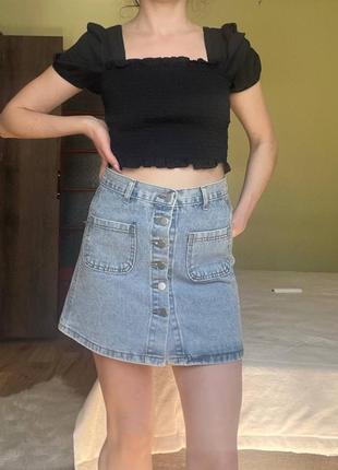 Стильная короткая мини юбка юбка джинсовая на пуговицах