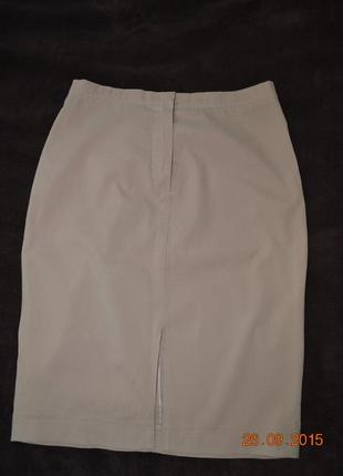 Спідниця міді