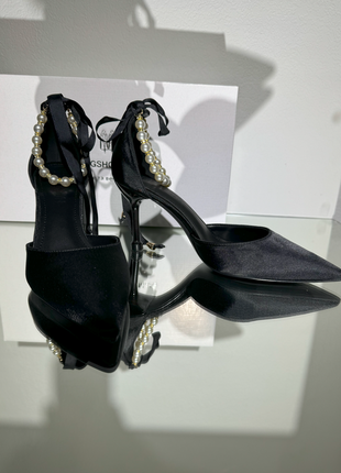 Выпускные туфли, праздничные туфли сатиновые черные с жемчугом6 фото
