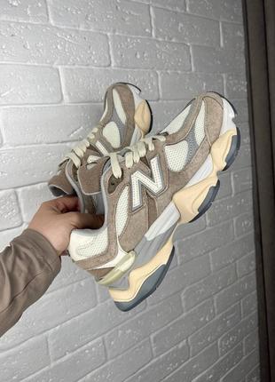 Классные женские кроссовки new balance 9060 white brown светло-коричневые4 фото