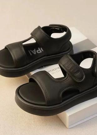 Босоніжки, унісекс