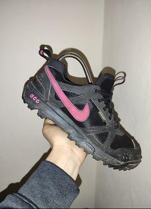 Жіночі кросівки nike acg gore tex 38/24см1 фото