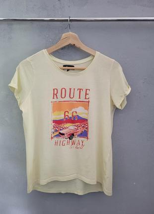 Футболка жіноча