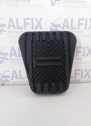 Накладка педали тормоз сцепление ск, geely ck 1404101180