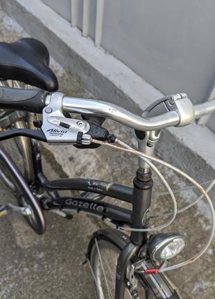 Легкий алюминиевый велосипед gazelle колеса 28, рама 54, подростковый, женский2 фото