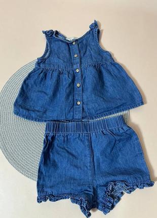 Літній костюм на дівчинку 9-12-18 місяців джинсові шорти і майка primark