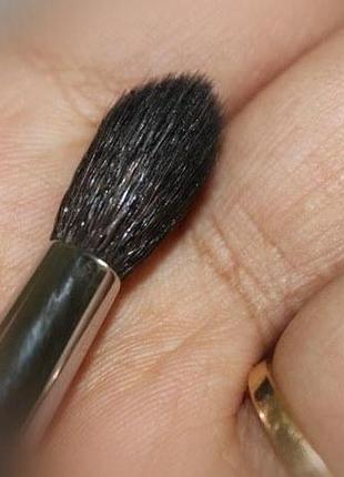 Кисть для розтушовування тіней натуральна morphe tapered blender brush m505