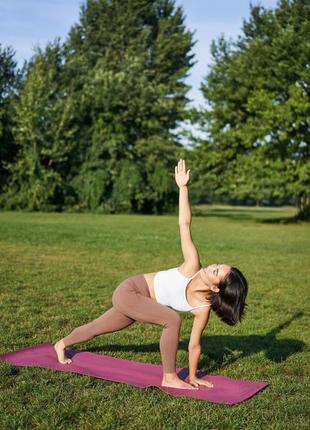 Килимок для йоги та фітнесу powerplay 4010 pvc yoga mat рожевий (173x61x0.6)8 фото