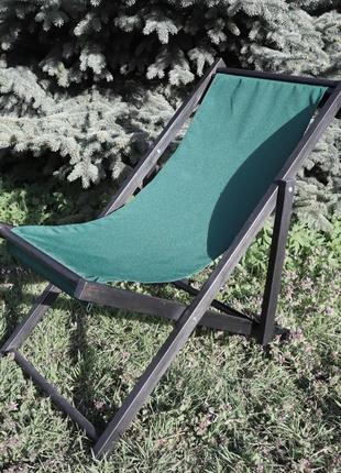 Раскладное деревянное кресло шезлонг с тканью, для дачи, пляжа или кафе. цвет каркаса: черный