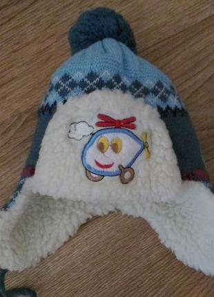 Тепла зимова шапка для малюка