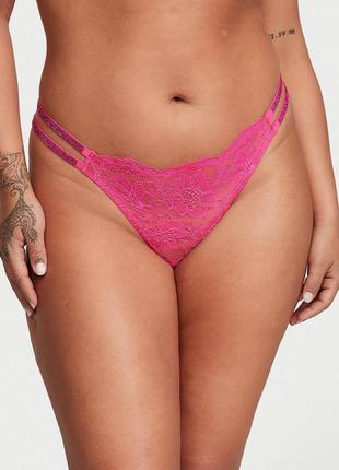 Женские трусики victoria's secret double lace thong shine strap xs розовые