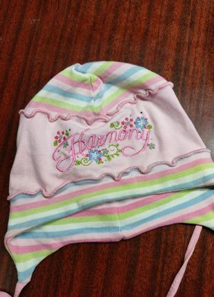 Легкая шапочка