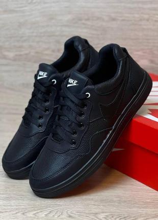 Кроссовки nike