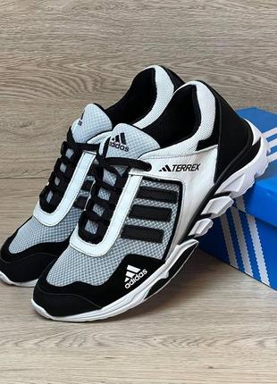 Кроссовки adidas летняя сетка