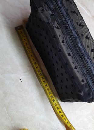 Косметичка с сердечками прозрачная черная сетка