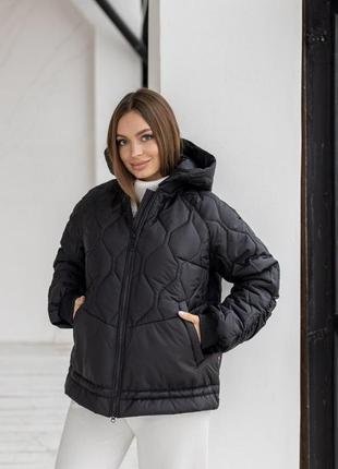 Жіноча демісезонна куртка не промокається плащівка