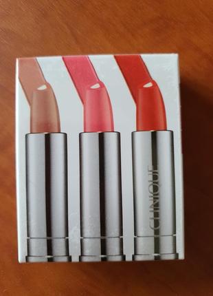 Clinique dramatically different lipstick shaping lip colour