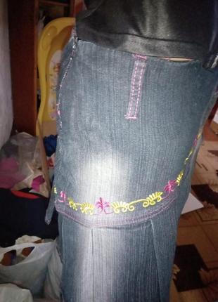 Джинсовая юбка в складку с вышивкой распродажа4 фото