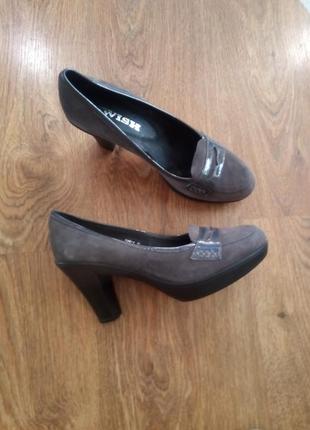 Туфлі натуральні,італійські