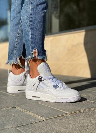 Жіночі кросівки nike air jordan retro 4 white знижка sale | smb