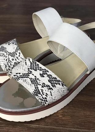 Женские босоножки blue motion