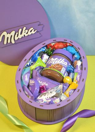 Подарочный набор бокс сладостей милка в деревянной коробке milka2 фото