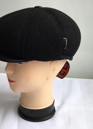 Кепкам мужская кашемировая  восьмиклинка реглан новая