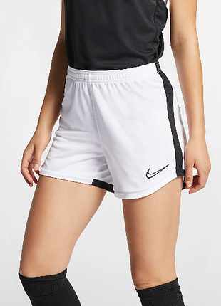 Жіночі спортивні футбольні шорти nike dri fi̇t academy