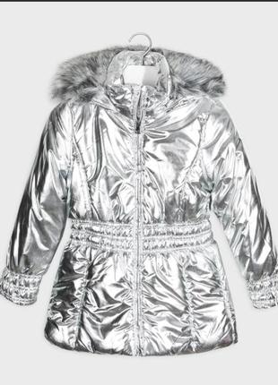 Демисезонная куртка из новой коллекции mayoral на 152 см на 12 лет