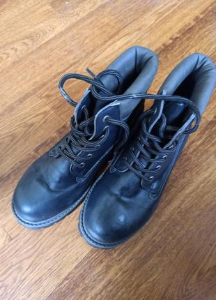 Мужские ботинки