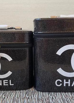 Черная косметичка chanel