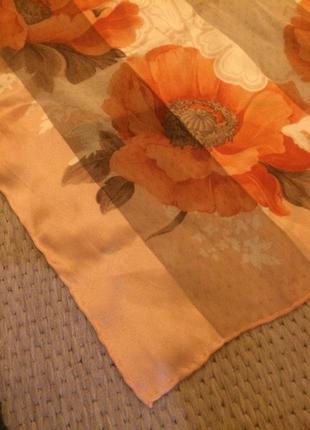 Шелковый платок valentino,оригинал,100 % шелк4 фото