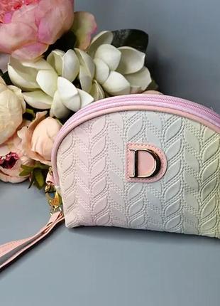 Жіноча рожева косметичка dior1 фото