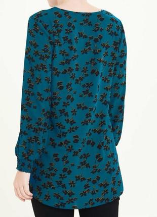Удлиненная блуза в цветочный принт3 фото