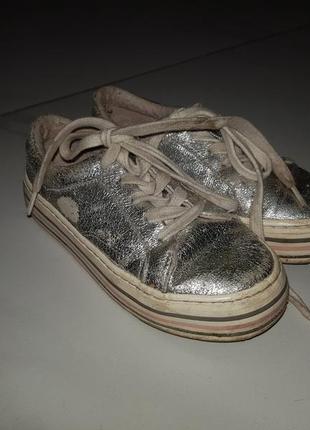 Обувь для девочки