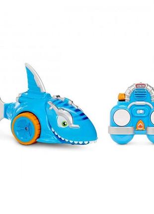Інтерактивна іграшка на р/к - атака акули
