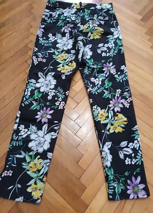 Брюки женские с цветочным принтом бренд h&amp;m.