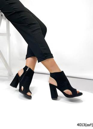 Босоніжки чорний замш перфорація❤️❤️❤️