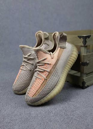 Жіночі текстильні кросівки adidas yeezy 350 v2 адідас ізі буст 350 розпродаж