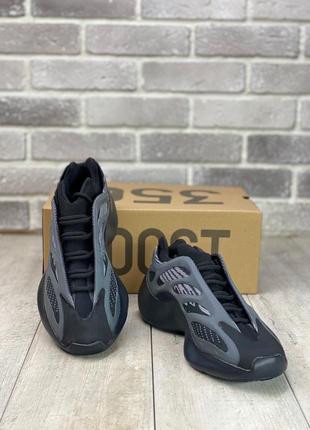 Чоловічі кросівки adidas yeezy boost 700 v3 black