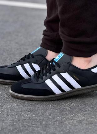 Кросівки adidas2 фото